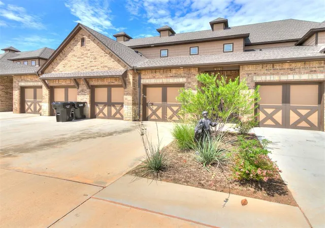 Photo 1 of Townhouse for sale at 4701 Stelens Ct, Norman, OK 73071 | MLS# 1182103 | Listing updated on 2025-12-10