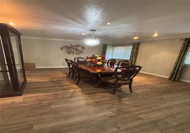 2nd image of 3204 Robin Ridge Rd, Oklahoma City, OK 73120 | MLS# 1182303
