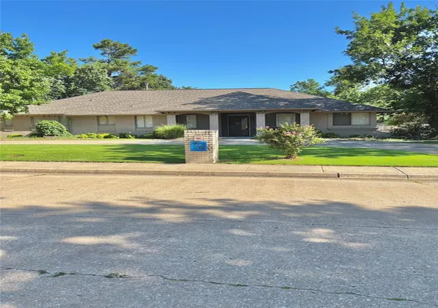 27th image of 3204 Robin Ridge Rd, Oklahoma City, OK 73120 | MLS# 1182303