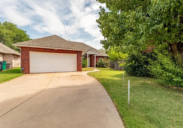 Photo 38 of Single family home for sale at 4904 Sunny Ct, Oklahoma City, OK 73135 | MLS# 1182527 | Listing updated on 2026-02-11