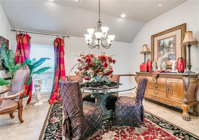 5th image of 700 Sw 45Th St, Moore, OK 73160 | MLS# 1182961