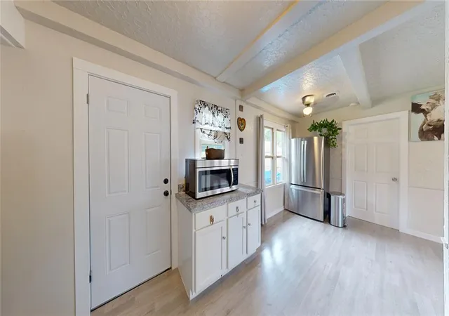 3rd image of 434 Nw Locust St, Ardmore, OK 73401 | MLS# 1183370