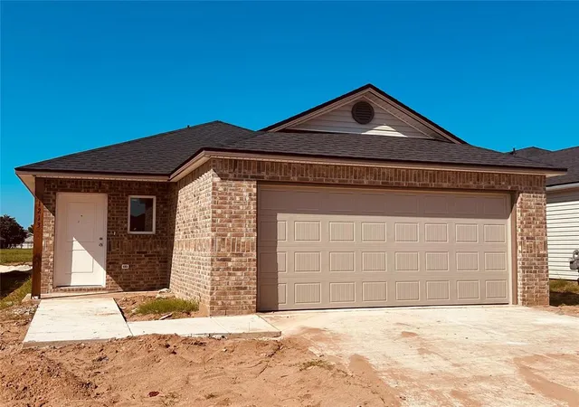 1st image of 1213 Meadow Brook Dr, Purcell, OK 73080 | MLS# 1183432
