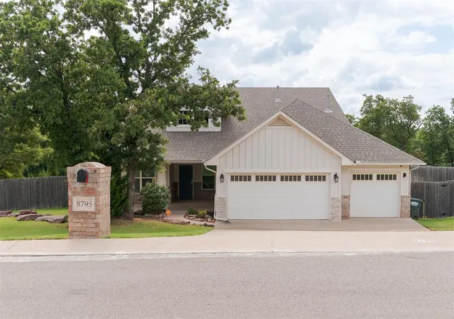 1st image of 8795 Overlook Dr, Guthrie, OK 73044 | MLS# 1183616