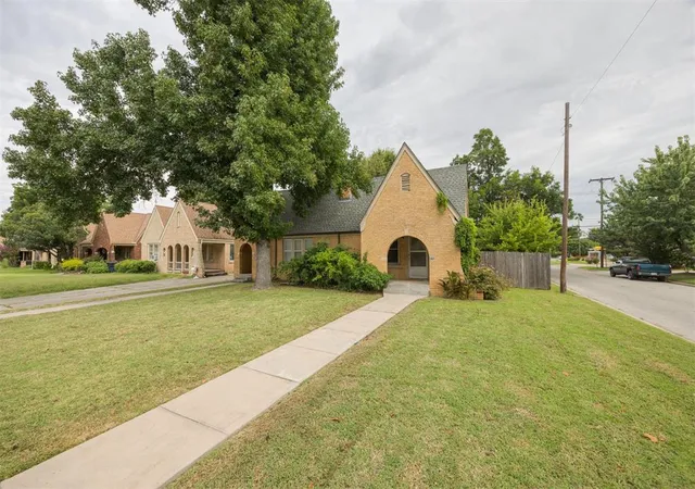 Homes for sale in Oklahoma City, OK | 3401 Nw 22Nd St, Oklahoma City, OK 73107 | MLS# 1184143