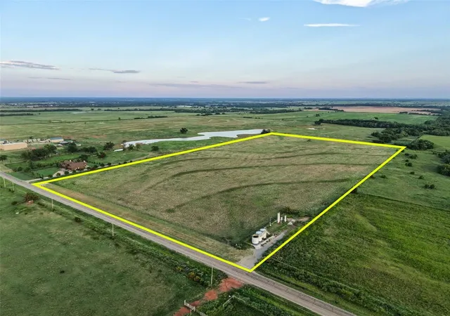 2nd image of 74f Hwy, Cashion, OK 73016 | MLS# 1184196
