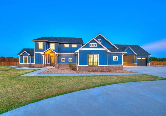 2nd image of 115 Weaver Ct, Noble, OK 73068 | MLS# 1184221
