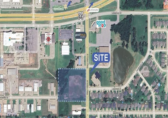 Photo 1 of Land for sale at 301 S Yukon Pkwy, Yukon, OK 73099 | MLS# 1184231 | Listing updated on 2025-12-06