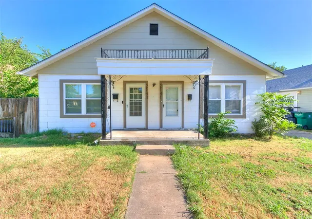 1st image of 2141 Nw 29th St, Oklahoma City, OK 73107 | MLS# 1184255