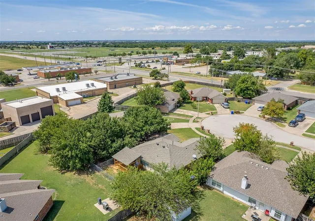 48th image of 1408 Forest Glenn Cir, Norman, OK 73071 | MLS# 1184368