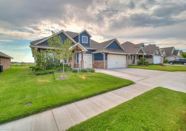 Photo 2 of Single family home for sale at 9212 Taggert Ln, Yukon, OK 73099 | MLS# 1184380 | Listing updated on 2025-09-30