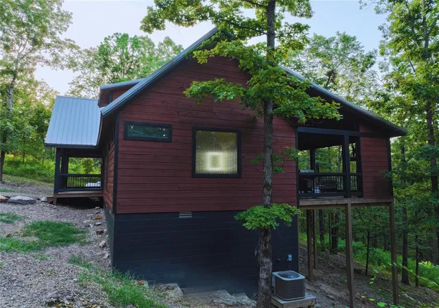 3rd image of 214 Western Spruce Trl, Broken Bow, OK 74728 | MLS# 1184559