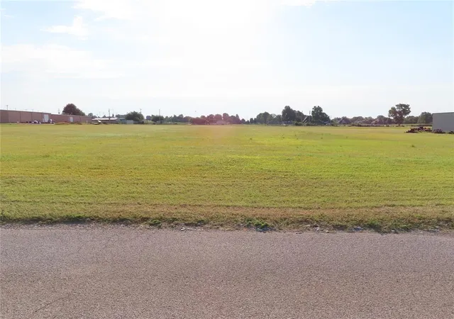 Photo 2 of Land for sale at 0 Sw 149th St, Oklahoma City, OK 73170 | MLS# 1184647 | Listing updated on 2026-07-30