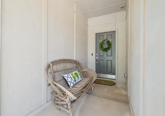 3rd image of 19217 Bajo Dr, Edmond, OK 73012 | MLS# 1184724