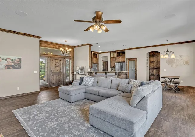 4th image of 7319 Northshore Dr, Tuttle, OK 73089 | MLS# 1184771