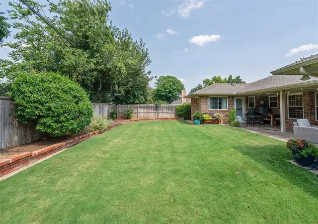 Homes for sale in Oklahoma City, OK | 2725 Nw 58th Pl, Oklahoma City, OK 73112 | MLS# 1184856