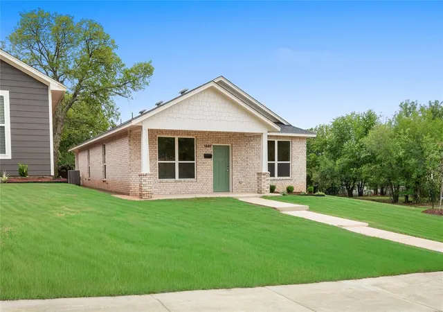Homes for sale in Oklahoma City, OK | 1440 Ne 11 St, Oklahoma City, OK 73117 | MLS# 1185050