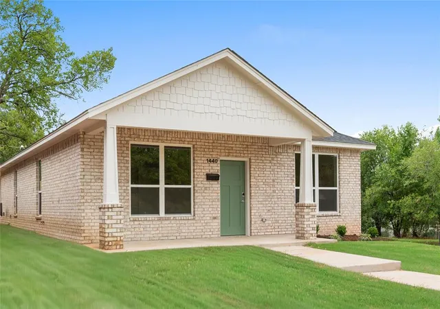 Homes for sale in Oklahoma City, OK | 1440 Ne 11 St, Oklahoma City, OK 73117 | MLS# 1185050