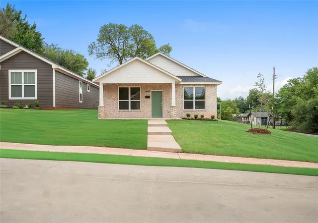 Homes for sale in Oklahoma City, OK | 1440 Ne 11 St, Oklahoma City, OK 73117 | MLS# 1185050