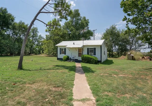 48th image of 2200 Hwy 81 N, Chickasha, OK 73018 | MLS# 1185208