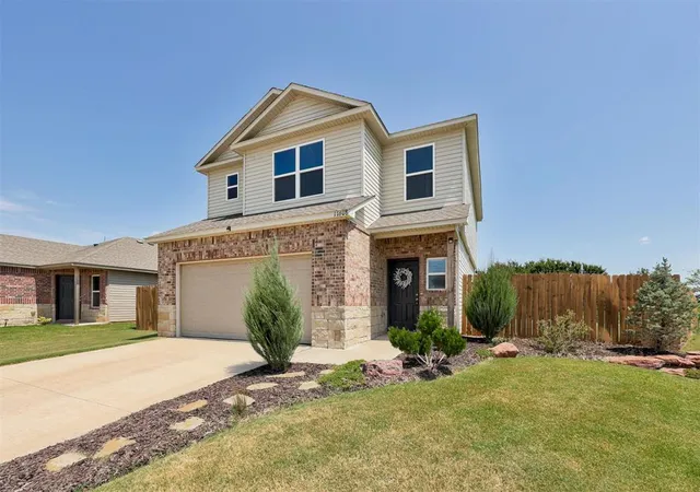 2nd image of 11608 Jude Way, Yukon, OK 73099 | MLS# 1185349