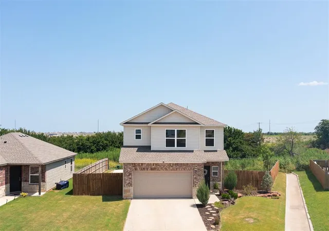 1st image of 11608 Jude Way, Yukon, OK 73099 | MLS# 1185349