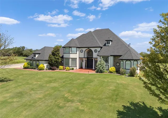 Photo 1 of Single family home for sale at 2302 Clubhouse Dr, Blanchard, OK 73010 | MLS# 1185411 | Listing updated on 2026-07-30