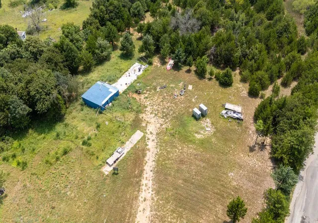 5th image of 115 Thornbrue Dr St, Mcloud, OK 74851 | MLS# 1185418