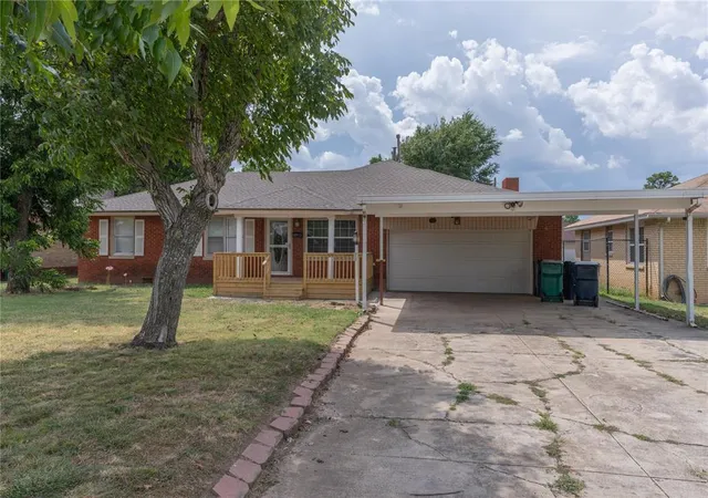 1st image of 6405 S Douglas Ave, Oklahoma City, OK 73139 | MLS# 1185529