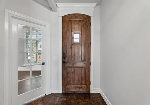 Photo 2 of Single family home for sale at 15504 Bergman Cir, Edmond, OK 73013 | MLS# 1185534 | Listing updated on 2026-08-10