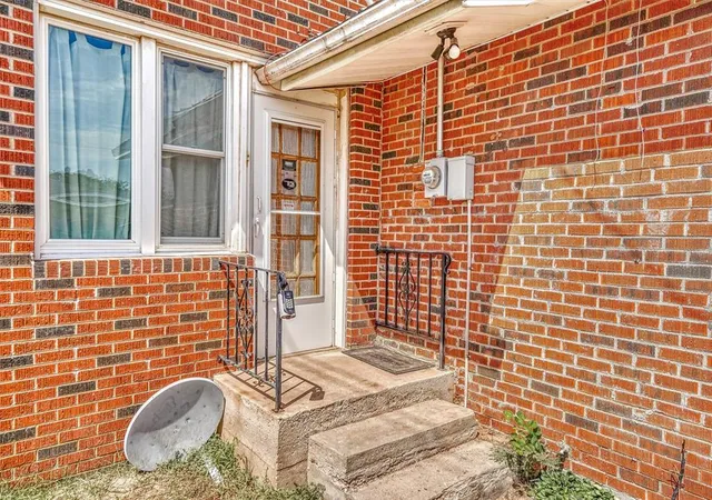 Photo 34 of Single family home for sale at 446 W Jefferson St, Mangum, OK 73554 | MLS# 1185710 | Listing updated on 2025-12-30
