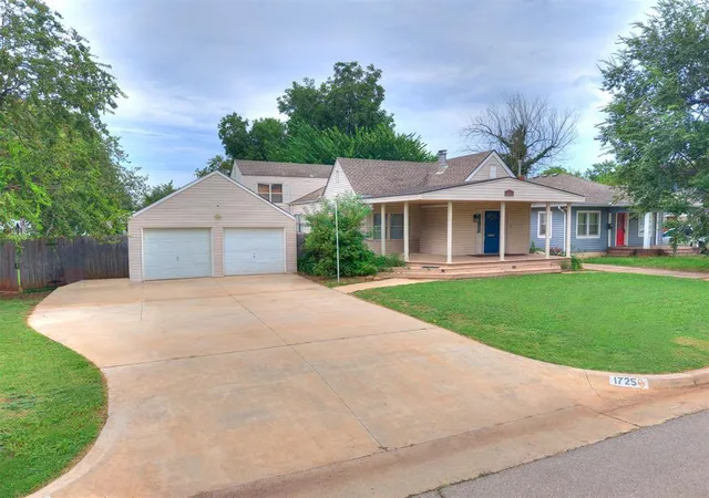 1st image of 1725 Nw 29th St, Oklahoma City, OK 73106 | MLS# 1185806