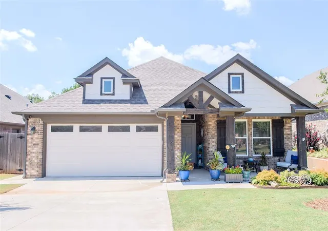 1st image of 101 Carat Dr, Yukon, OK 73099 | MLS# 1185902