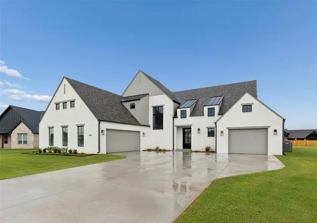 2nd image of 546 Paris Ave, Piedmont, OK 73078 | MLS# 1186096