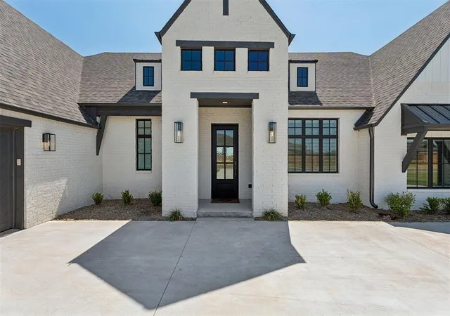 Photo 2 of Sale Pending at 478 Paris Ave, Piedmont, OK 73078 | MLS# 1186102 | Listing updated on 2026-08-24