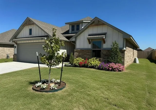Homes for sale in Shawnee, OK | 628 Honey Springs Ln, Shawnee, OK 74804 | MLS# 1186124