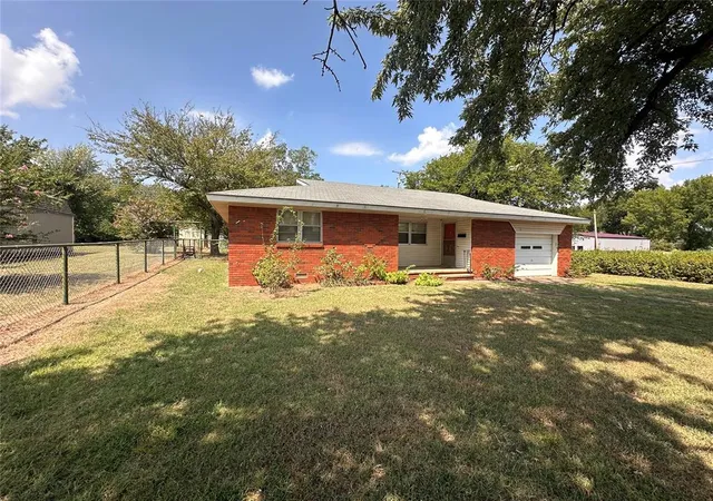 2nd image of 3 S Grant, Tryon, OK 74875 | MLS# 1186273
