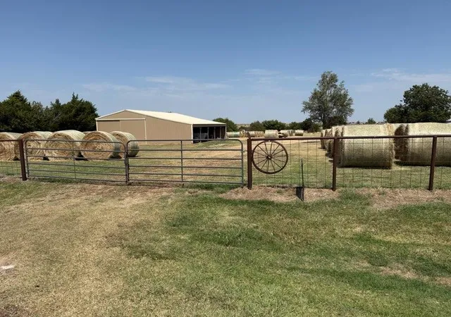 1st image of 5208 Jensen Rd, El Reno, OK 73036 | MLS# 1186407