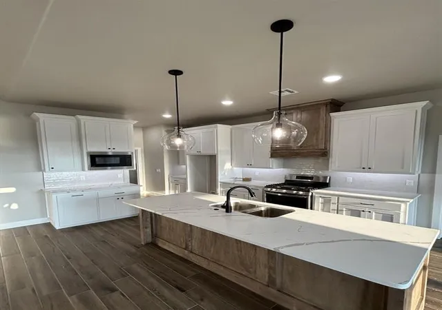 5th image of 810 Manzano Dr, Norman, OK 73071 | MLS# 1186461