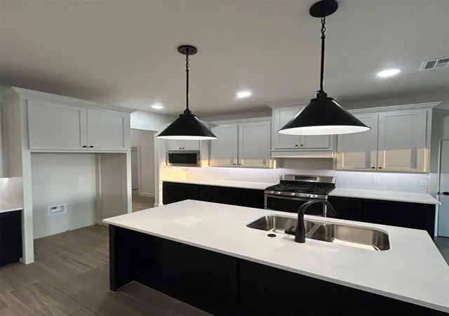 5th image of 802 Manzano Dr, Norman, OK 73071 | MLS# 1186520