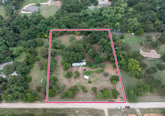 3rd image of 3814 Indian Point Cir, Norman, OK 73026 | MLS# 1186905