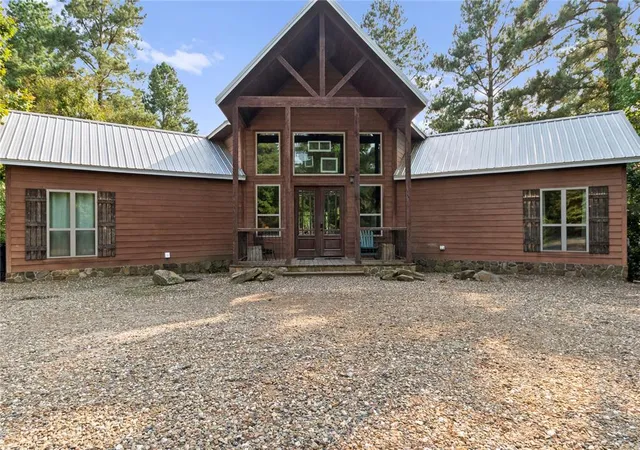 Photo 2 of Single family home for sale at 69 White Tail Cir, Broken Bow, OK 74728 | MLS# 1186984 | Listing updated on 2026-08-19