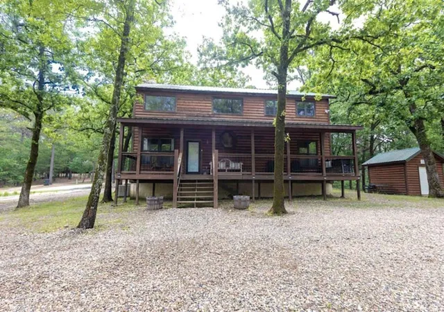 Photo 3 of Single family home for sale at 365 Split Shot Cir, Broken Bow, OK 74728 | MLS# 1187006 | Listing updated on 2026-09-21
