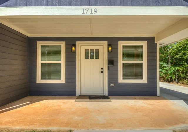 Homes for sale in Oklahoma City, OK | 1719 Ne 15Th St, Oklahoma City, OK 73117 | MLS# 1187015