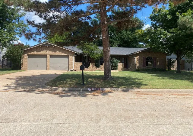 Photo 1 of Sale Pending at 10816 Quail Cir, Oklahoma City, OK 73120 | MLS# 1187135 | Listing updated on 2025-12-08