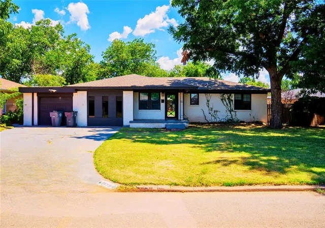 1st image of 1609 Nw 25th St, Lawton, OK 73505 | MLS# 1187183