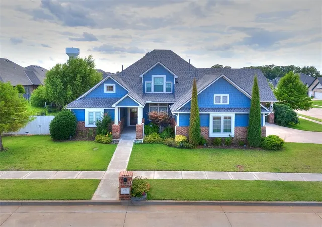 Photo 1 of Single family home for sale at 624 Frisco Ridge Rd, Yukon, OK 73099 | MLS# 1187618 | Listing updated on 2025-11-19