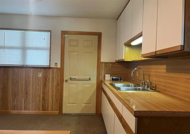 Photo 4 of Single family home for sale at 2221 Sw 42Nd St, Oklahoma City, OK 73119 | MLS# 1189125 | Listing updated on 2026-08-28