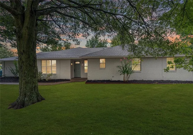 1st image of 801 Quail Ridge Rd, Newcastle, OK 73065 | MLS# 1189157