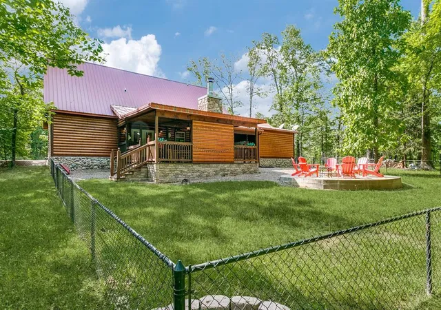 Photo 18 of Single family home for sale at 11 Drift Cast Rd, Broken Bow, OK 74728 | MLS# 1189255 | Listing updated on 2025-09-03